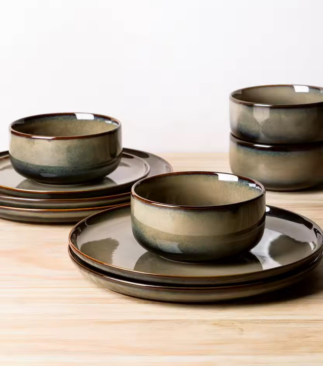 Dinnerware Sets