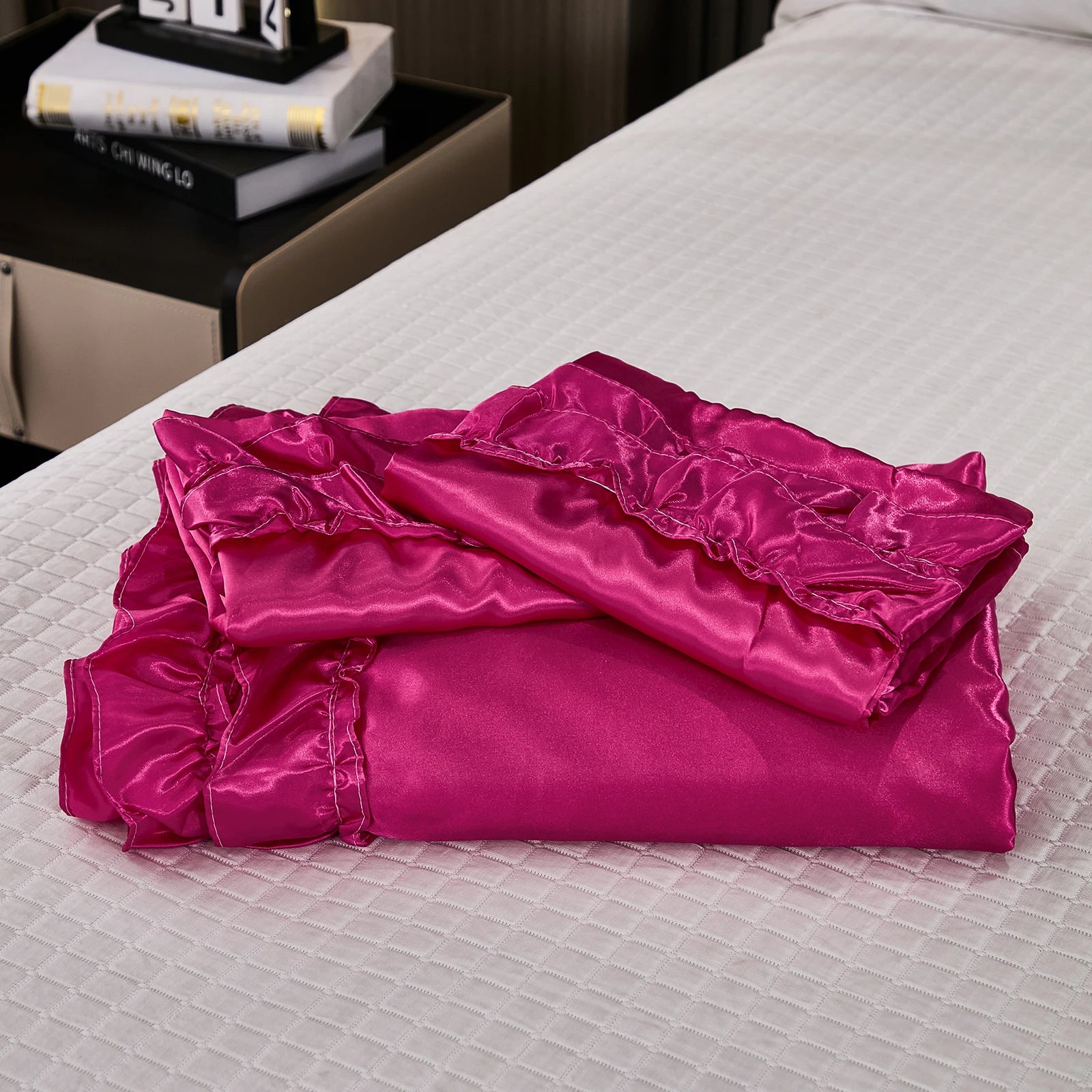 3PCS Satin Duvet Cover Set Silk White Khaki And Pink Bedding Comforter Cover Silky Ruffle Pattern Luxury Silky Bed set Soft