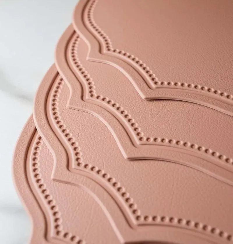 2pcs Oval Shaped Placemat Faux Leather Table Pad Luxury Place Mat Tableware Cafe Pad Kitchen Accessories Grey