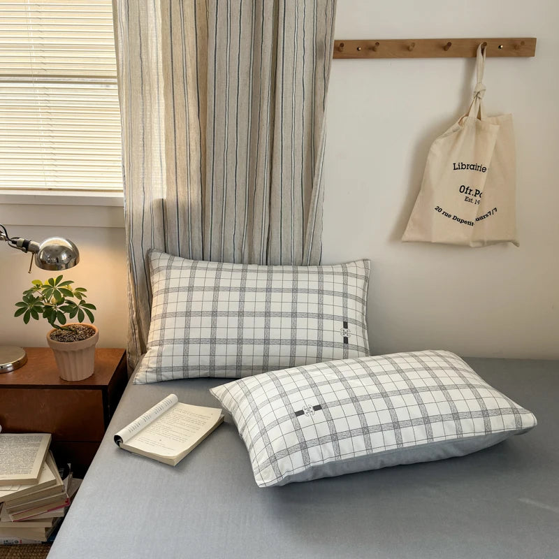 Cotton Plaid Duvet Cover Set – Soft & Breathable Bedding (2 Pillowcases)