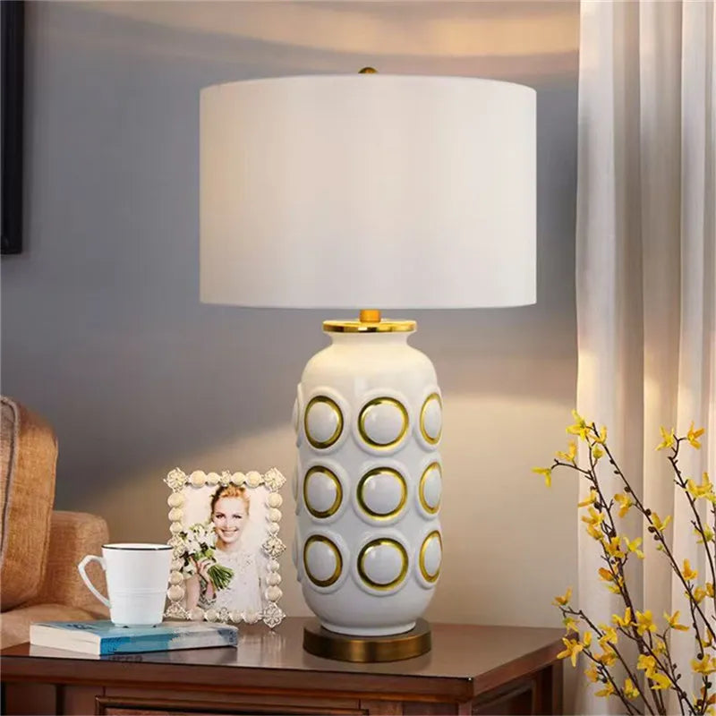 Contemporary Luxury Ceramic Table Lamp LEDAmerican Retro Creativity Living Room Bedroom Study Villa Hotel Bedside Desk Light