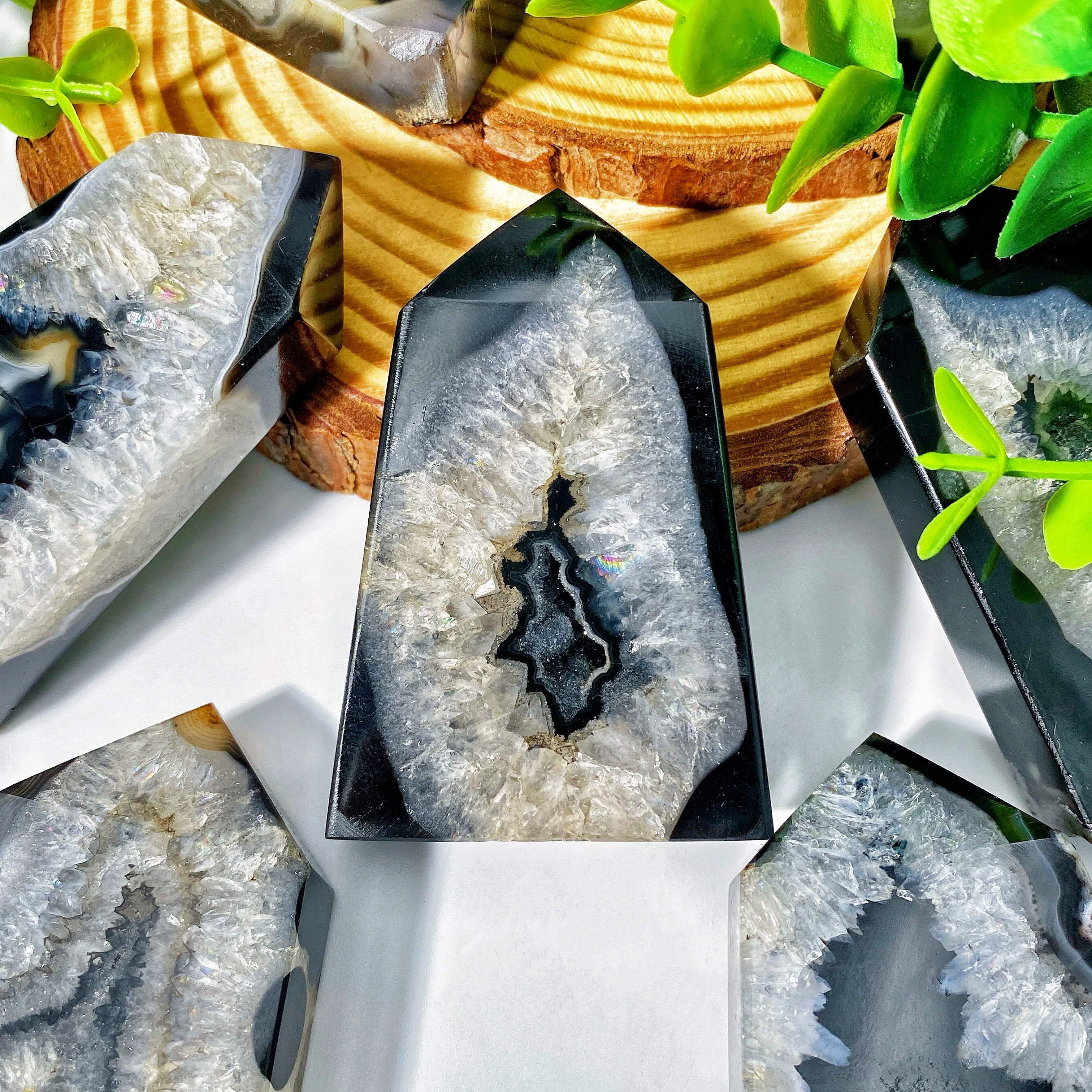 1PC Random High Quality Black Sardonyx Geode Agate Point,Natural Crystal Point,Home Decoration,Glitter,Christmas Gift