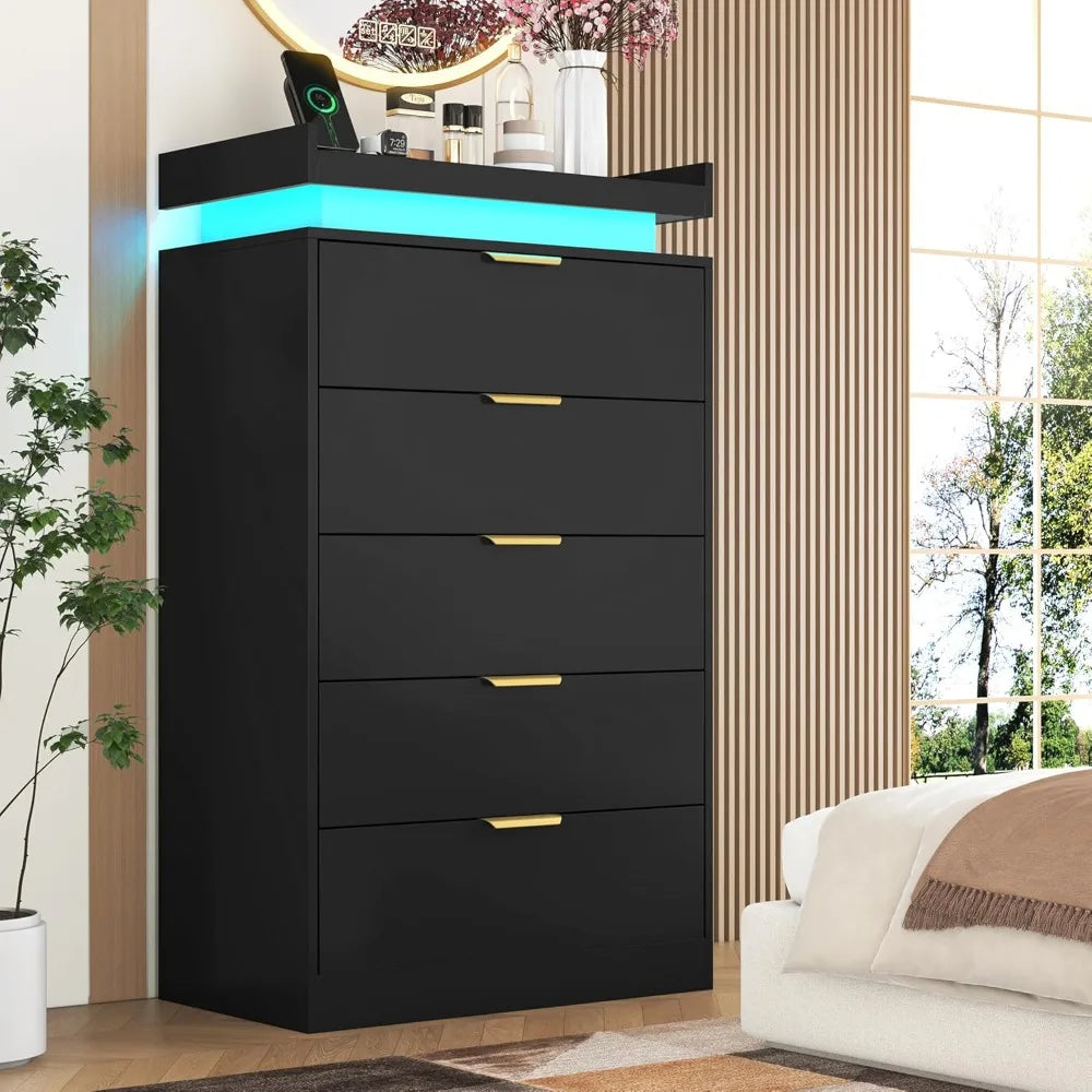 Dresser for Bedroom, Black Dresser with LED Lights, Wood 5 Drawer Chest with Power Outlet, Modern Chest of Drawers for Bedr