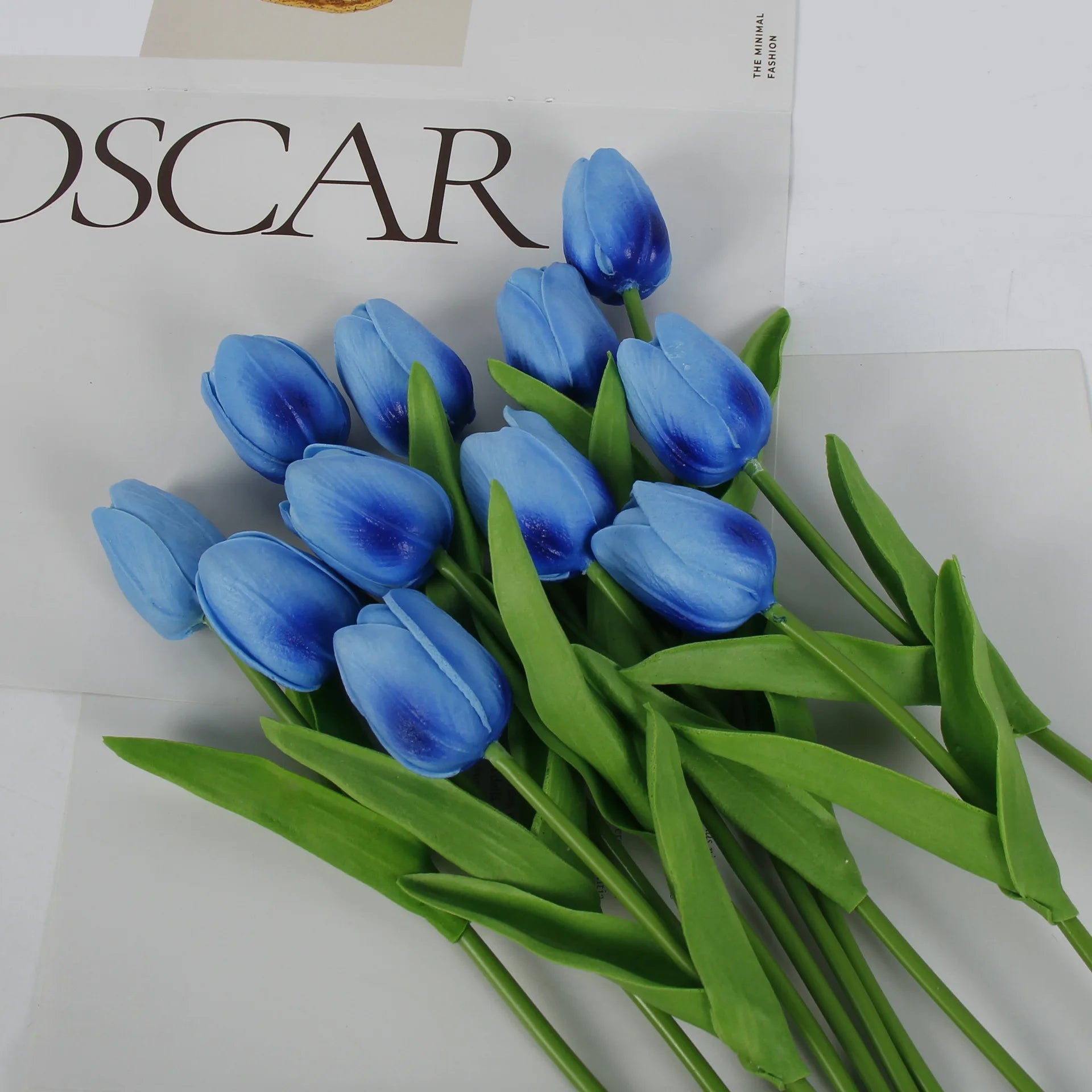 Artificial Tulip Stems – White PE Foam Flowers (33 cm, 1 / 3 / 5 / 10 Pack)