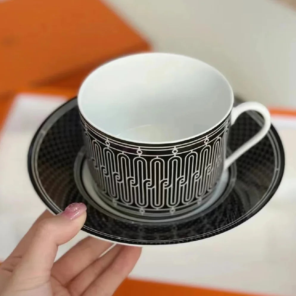 Trendy Nordic style home minimalist ceramic afternoon tea cup elegant black background white line 250ml coffee cup