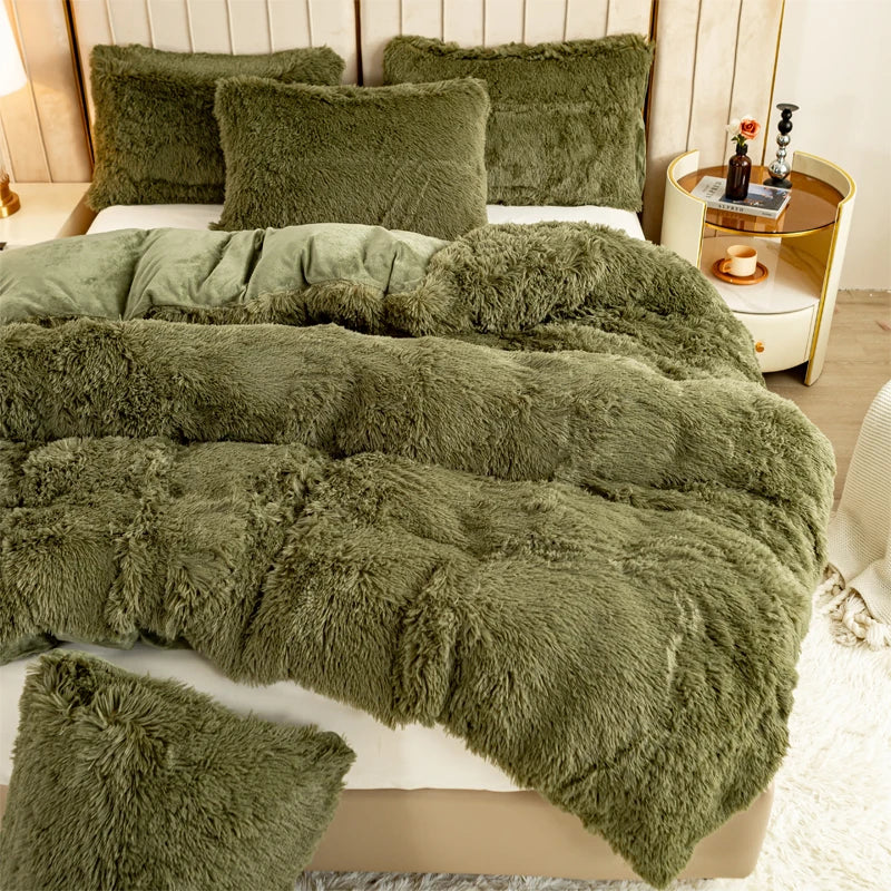 3-Piece Faux Fur Velvet Duvet Cover Set - Soft, Warm, Plush Bedding with Solid Color Design, 1 Duvet Cover and 1/2 Pillowcase, W