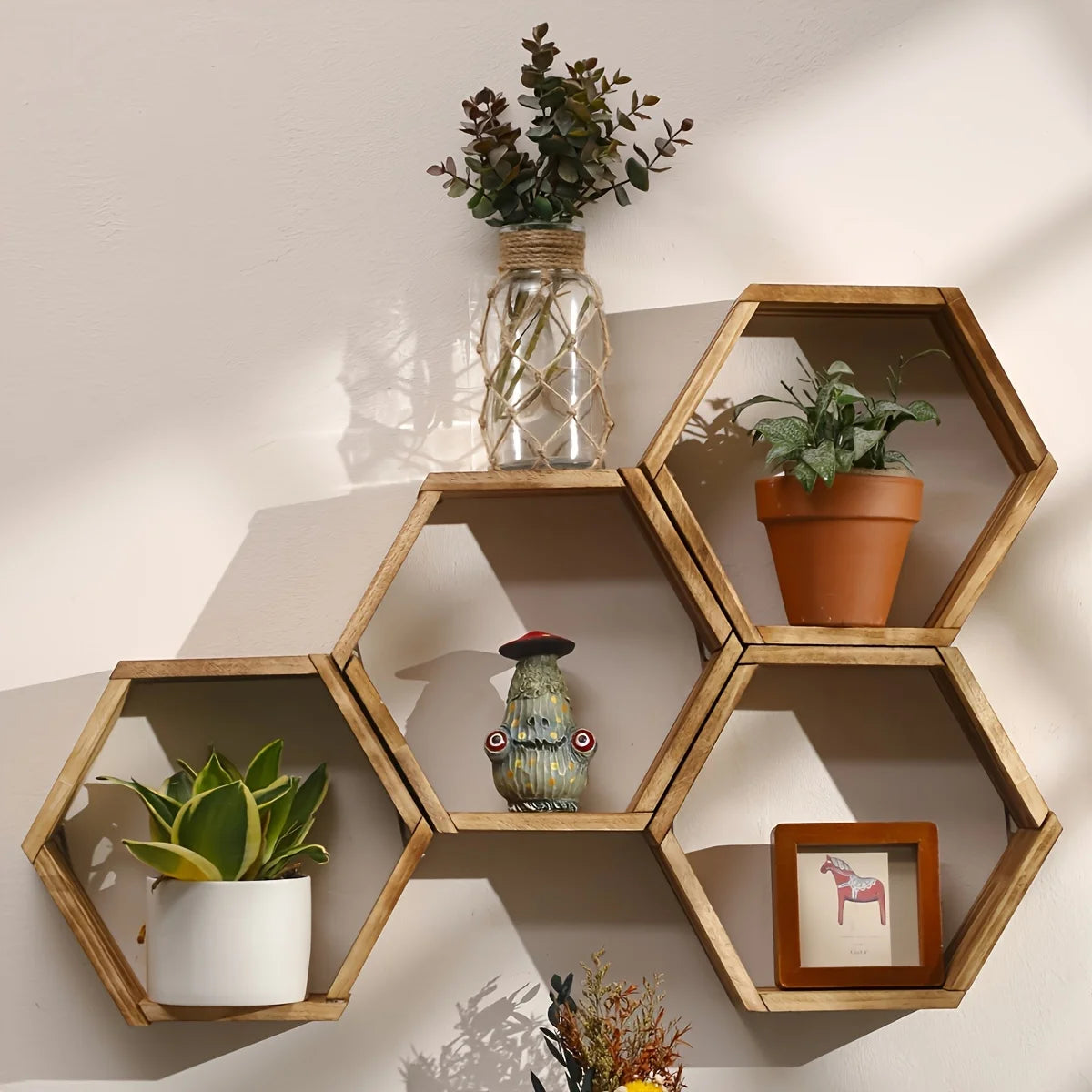 Hexagon floating wall shelf, hexagon storage rack - for home decoration lovers - perfect gift - suitable for bathroom, bedroom