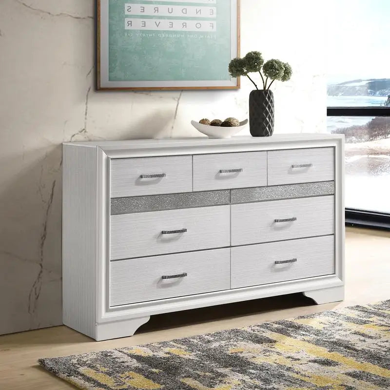 9-Drawer Dresser with Modern Design and Ample Storage Space