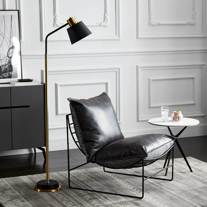 Mid-Century Modern PU Leather Accent Chair – Ergonomic Metal Frame Lounge Chair