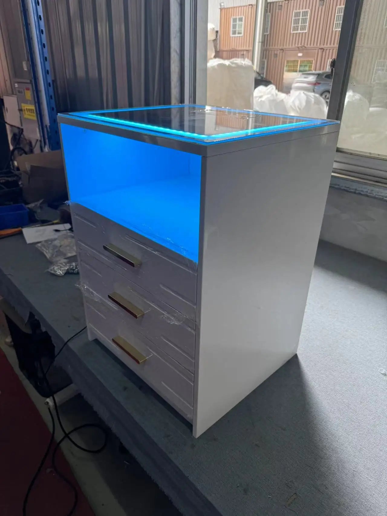 JDPAG LED Bedside Table with Charging Station, High Gloss Nightstand with 3 Drawers, 3 Color Dimmable Light Modern Smart Night