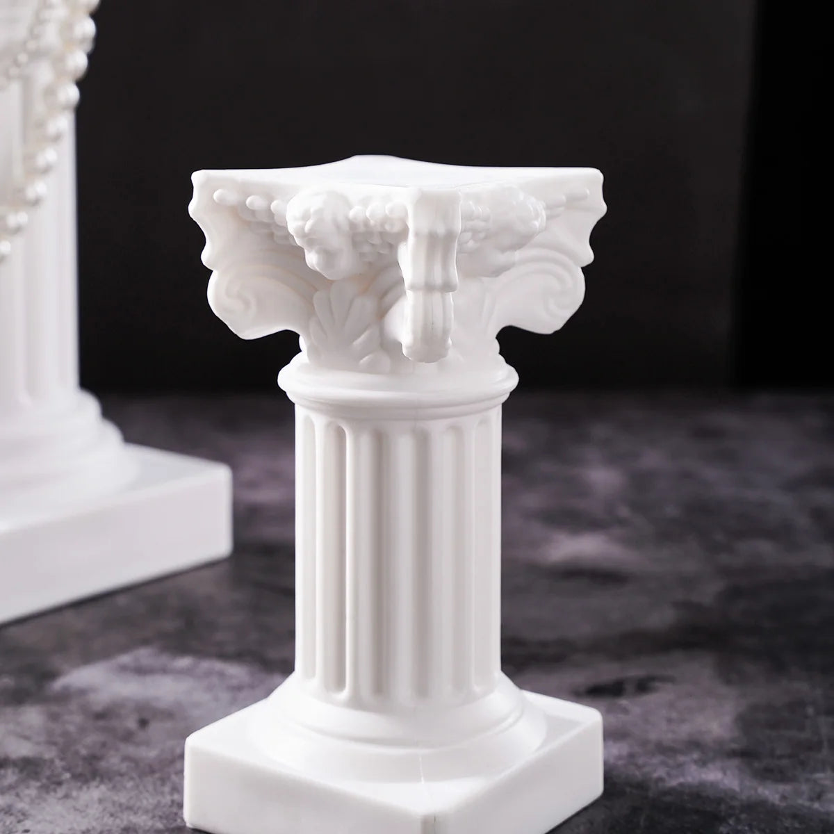 1PC, Roman column sculpture resin handicraft statues, festival decorative candlesticks, Roman column church decorations