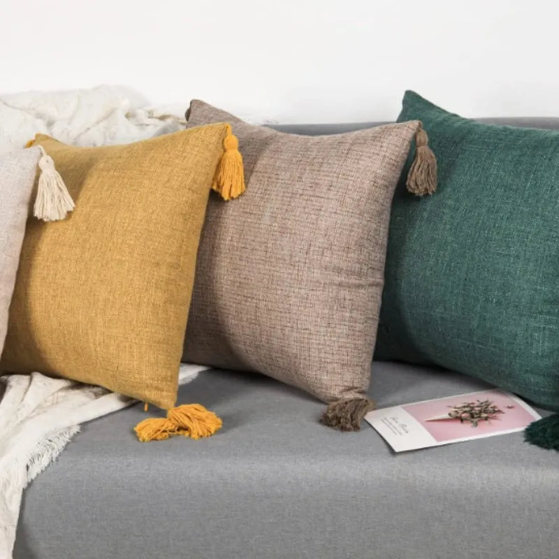 1/2Pcs Green Throw Pillow Covers Cotton Linen Sofa Pillow Cover with Tassel Boho Gift Farmhouse Pillowcase Christmas Home Decor