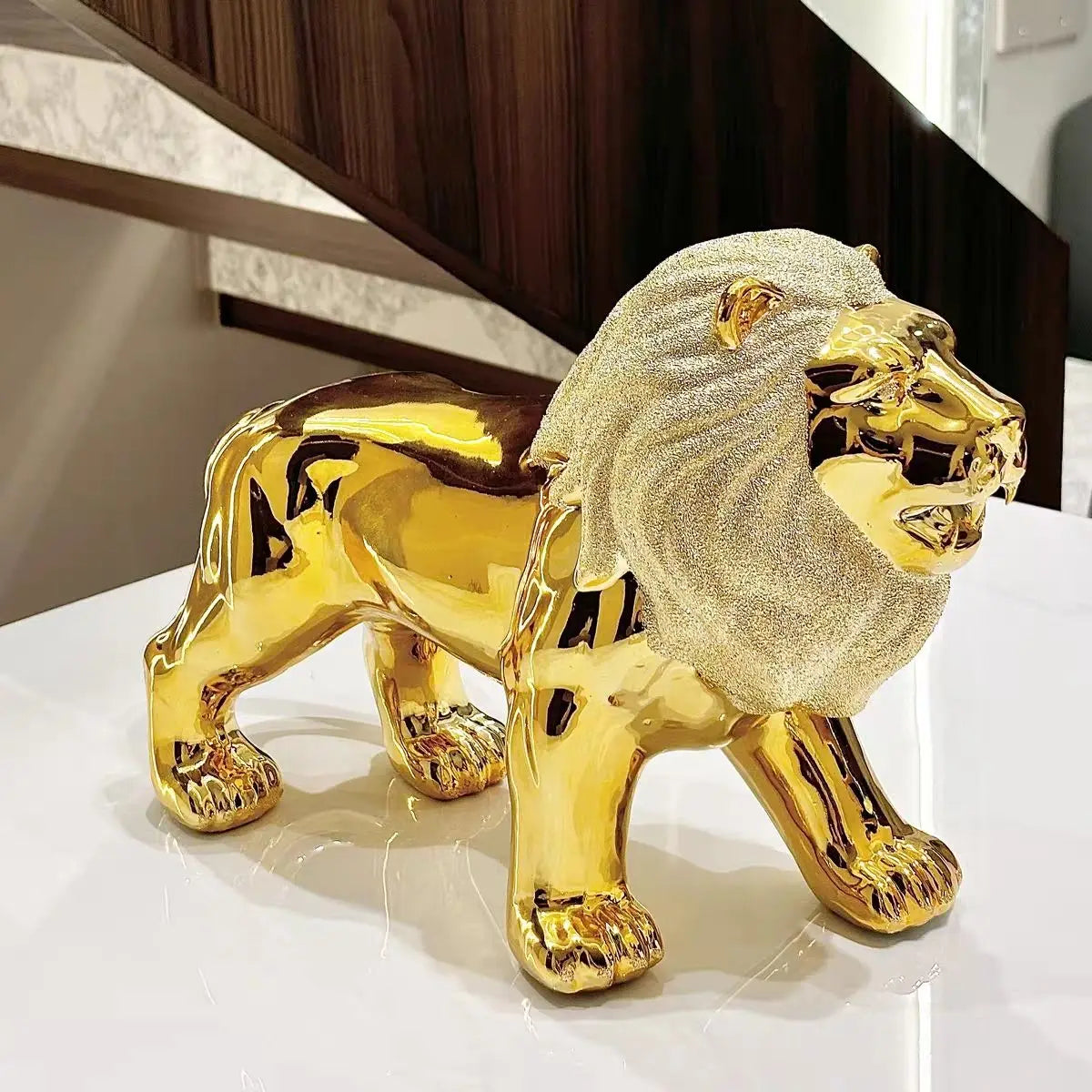 35CM Gold Animal Decor Lion Ceramics Decor Statue Home Decor Creative Simulation Statue Ornament