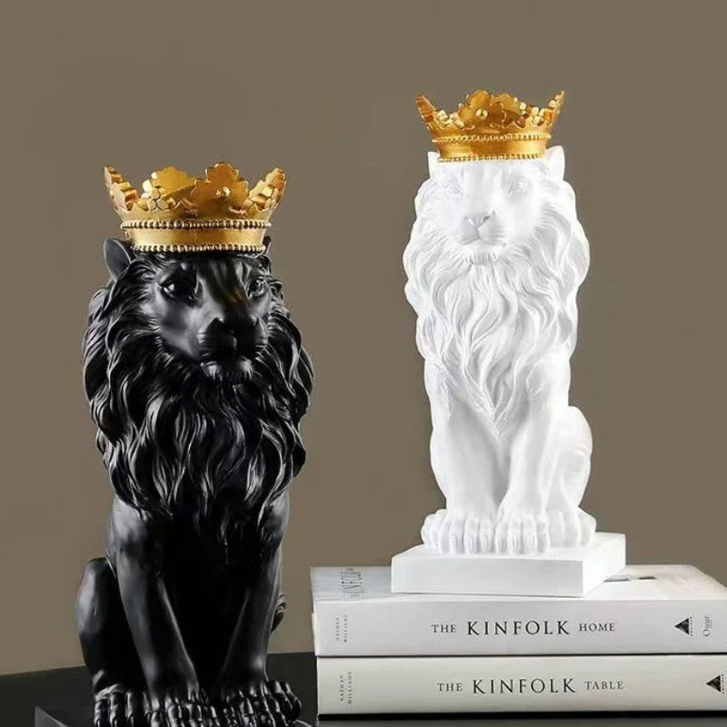 1pc Lion Animal Figurines Resin Crown Lions Statue Handmade Artwork Gift Home Office Decor Ornament Living Room Desk Home Decor
