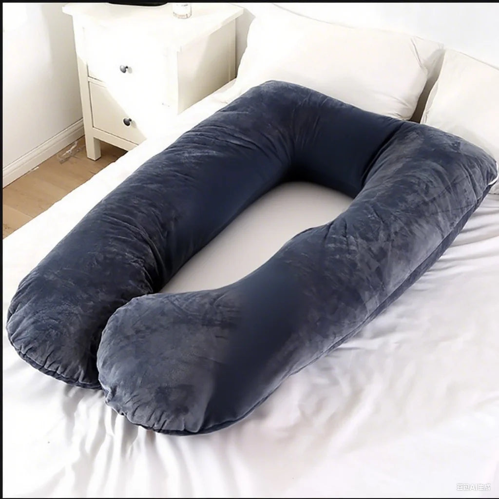 The velvet maternity pillow is soft to the touch and less irritating to the skin, bringing a comfortable touch to pregnant women