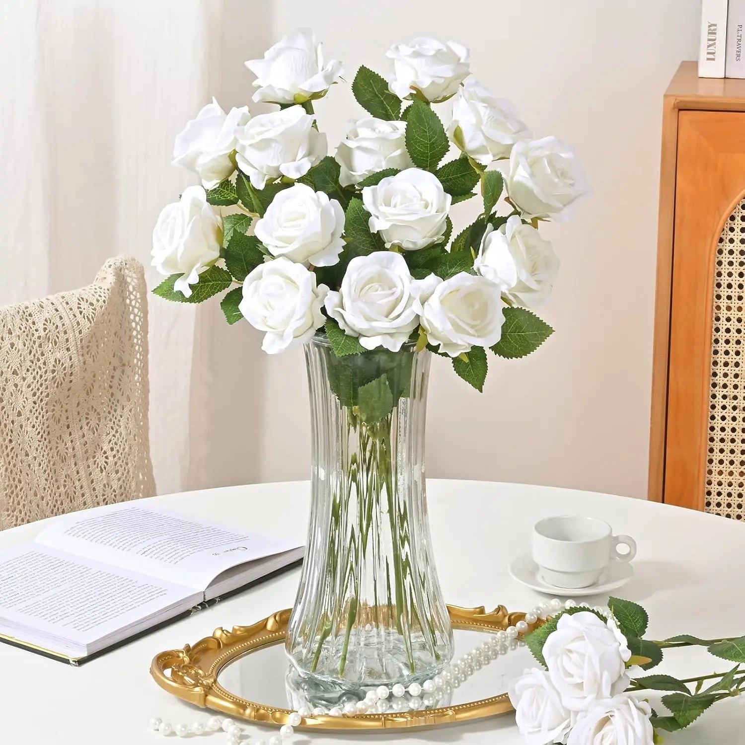 Red Roses Artificial Flowers Bulk Real Touch Velvet Roses Flowers for Wedding Centerpieces Bridal Bouquet Valentines Day Decor