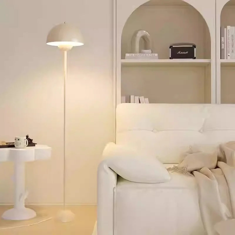 Little Red Riding Hood Floor Lamp Ins Cream Style Vintage French Retro Bedroom Bedside Lamp Danish Flower Bud Table Lamp