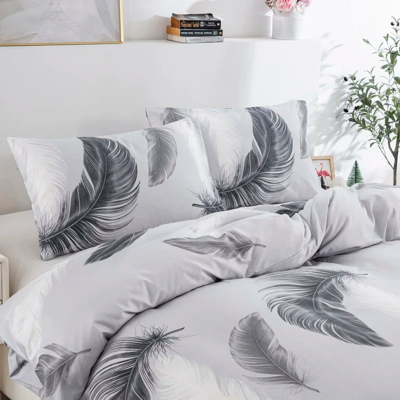Grey Feather Duvet Cover Set – Full / Queen Reversible Boho Bird Plume Bedding Set