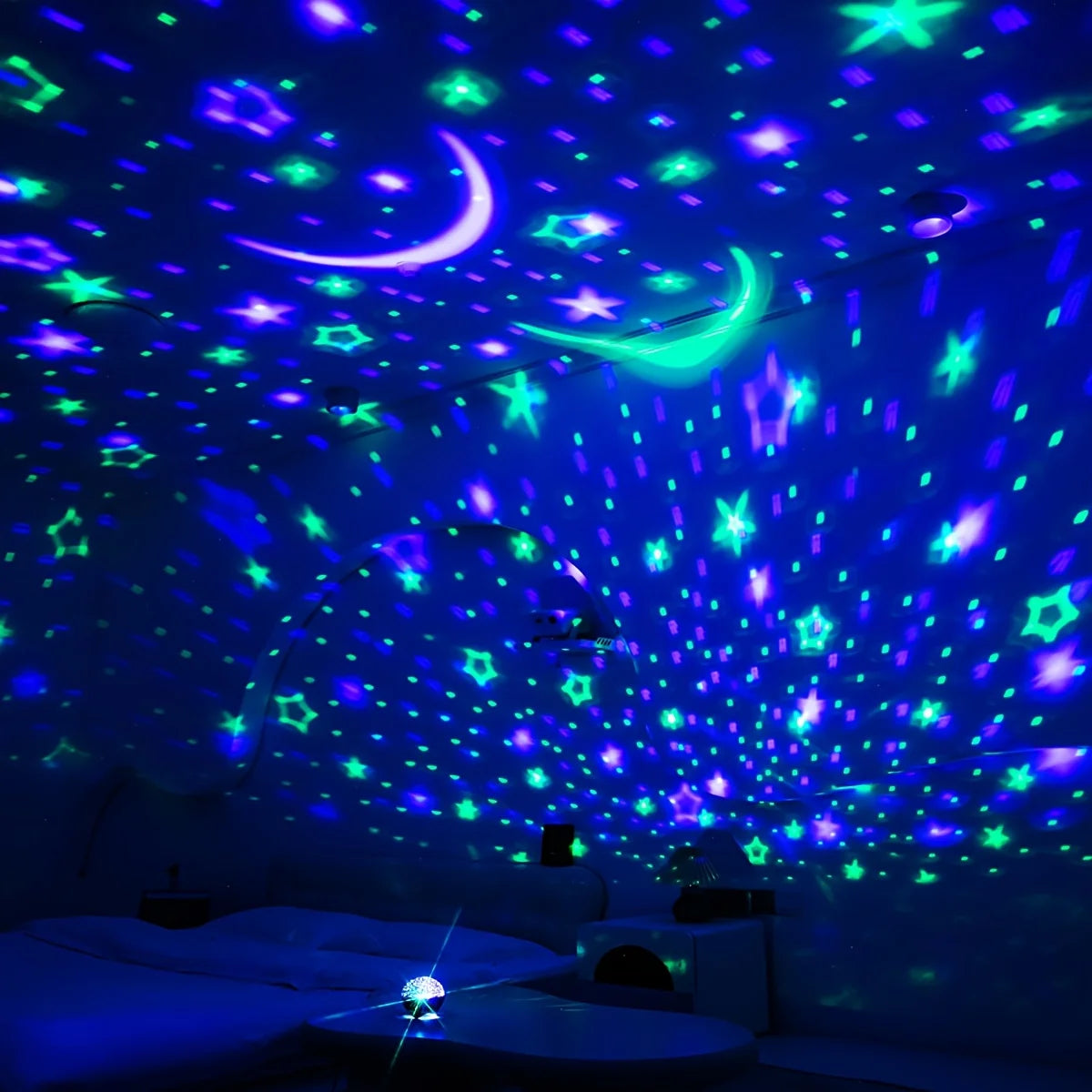 LED Starry Sky Projector Light Stars and Moon Projection 7 Modes Night Light USB Powered for Kids Room Party Decor Holiday Gifts