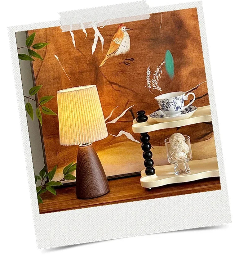 LED Table Lamp Retro Bedroom Fabric Pleated USB Study For Home Room Decor Desktop Decorative Ambiance Bedrooms Bedside Desk Lamp