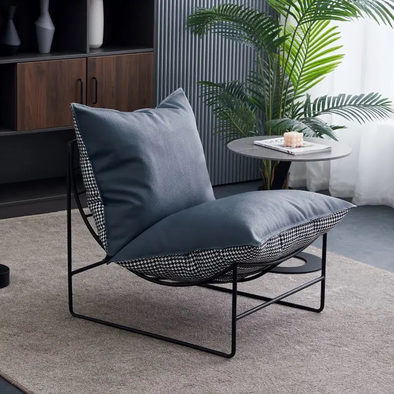 Mid-Century Modern PU Leather Accent Chair – Ergonomic Metal Frame Lounge Chair