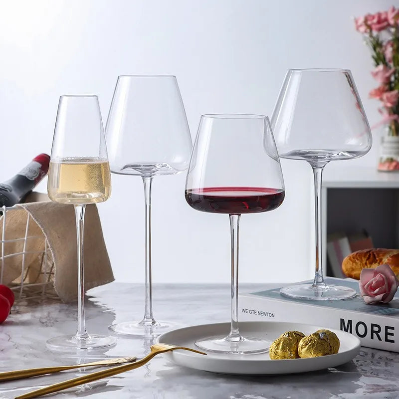 Upscale Banquet Party Wine Glass Burgundy Bordeaux Style Extremely Thin Masterly Craft Perfect Flawless Classics Goble