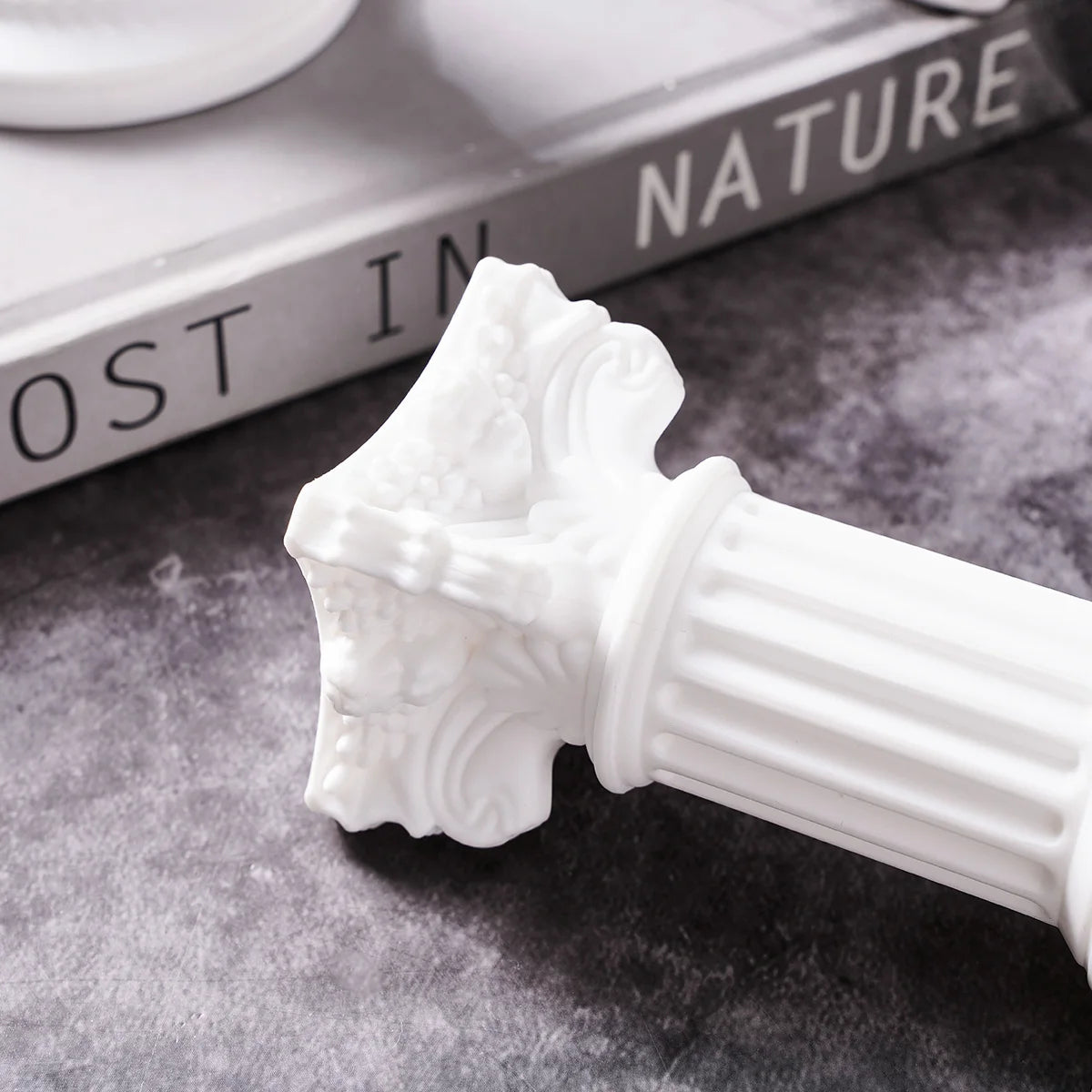 1PC, Roman column sculpture resin handicraft statues, festival decorative candlesticks, Roman column church decorations