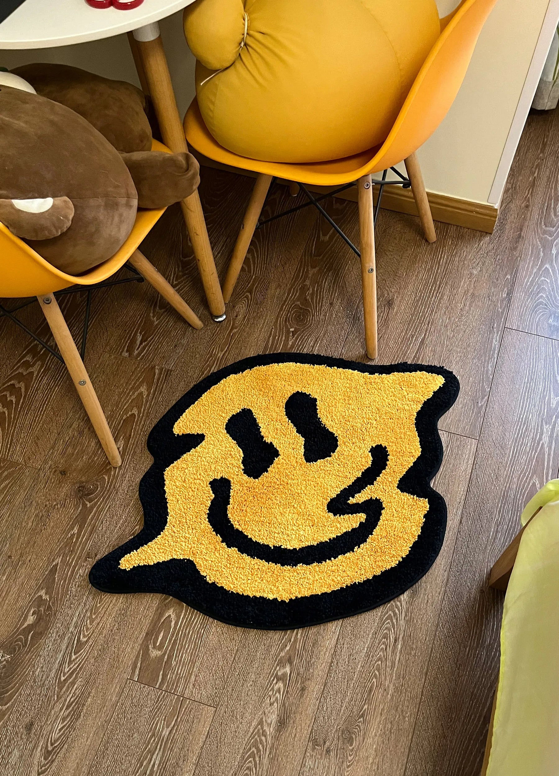 LAKEA Trippy Smiling Tufting Rug 100% Handmade Bedroom Kitchen Toilet Mat Funny Custom Rug Non-Slip Abosrbent Bath Doormat
