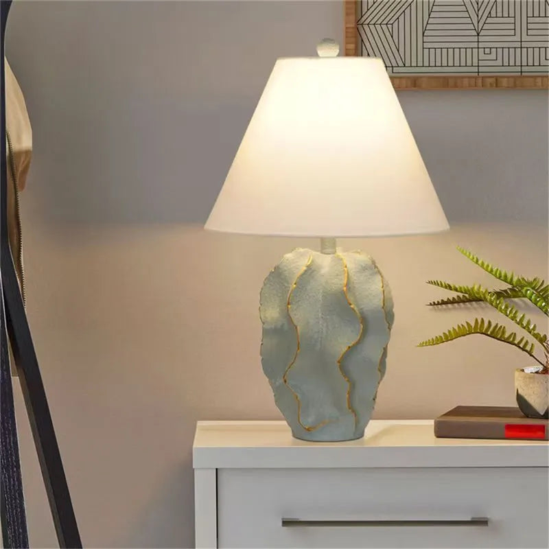 Contemporary Luxury Table Lamp LED Personality Creativity Living Room Bedroom Study Villa Hotel Bedside Household Desk Light