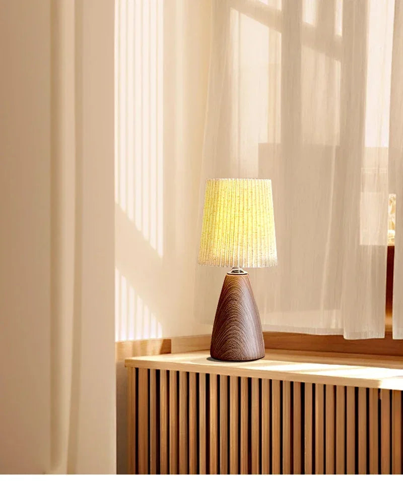 LED Table Lamp Retro Bedroom Fabric Pleated USB Study For Home Room Decor Desktop Decorative Ambiance Bedrooms Bedside Desk Lamp