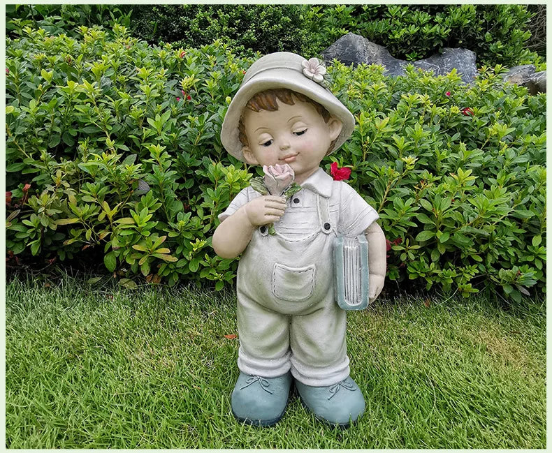 Outdoor Cartoon Garden in the Courtyard, Display Decorations, Landscape Sculpture, Resin Crafts
