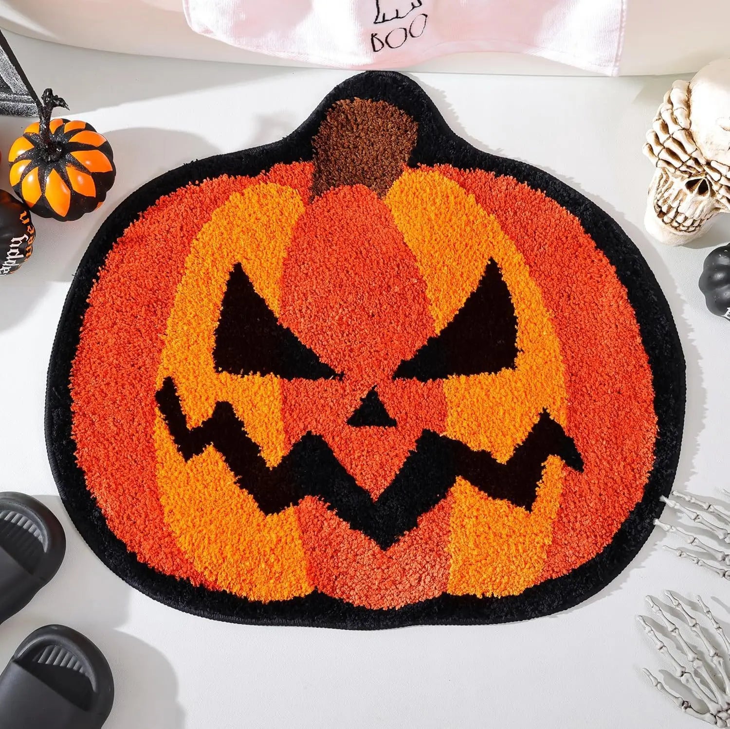 Halloween Ghost Shaped Doormat Non-Slip Absorbent Rug for Entrance Bathroom Home Decoration Durable Floor Mat Cute Spooky Carpet
