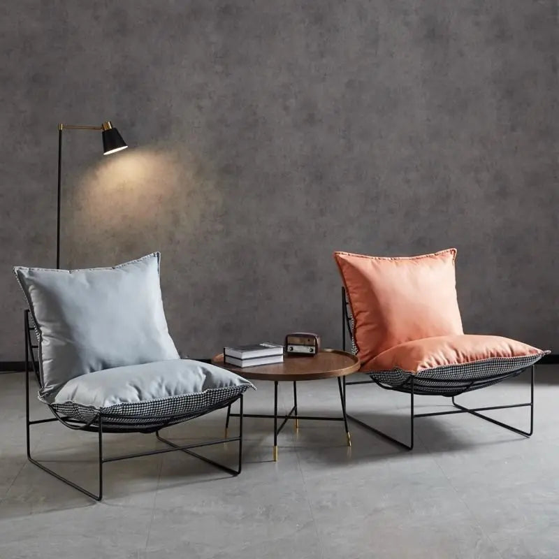 Mid-Century Modern PU Leather Accent Chair – Ergonomic Metal Frame Lounge Chair