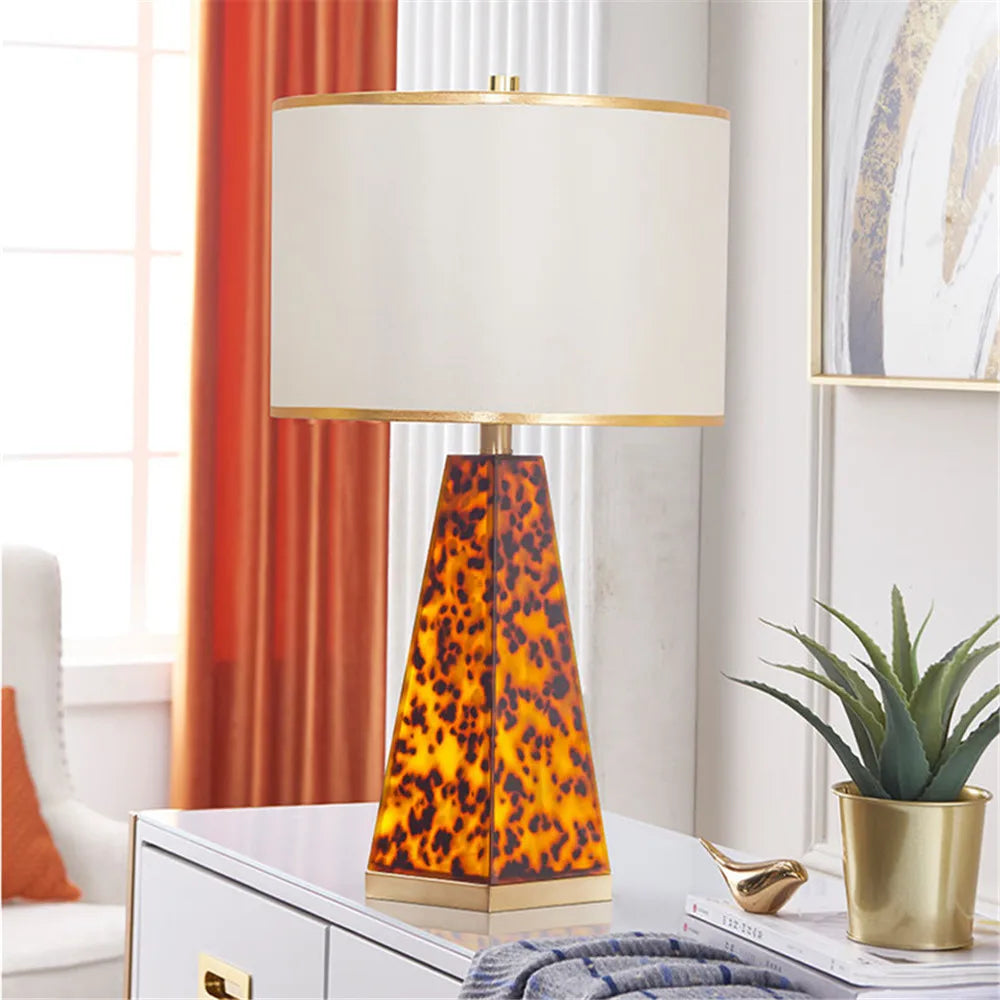 Contemporary Luxury Table Lamp LED American Creativity Living Room Bedroom Study Villa Hotel Bedside Household Desk Light