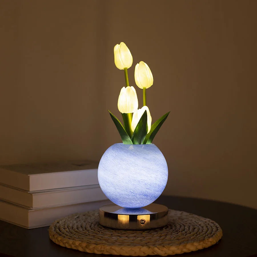 Tulip LED Night Light USB Rechargeable Desk Decor Lamp Simulation Bouquet Table Lamp Bedroom Bedside Atmosphere Light Ornaments