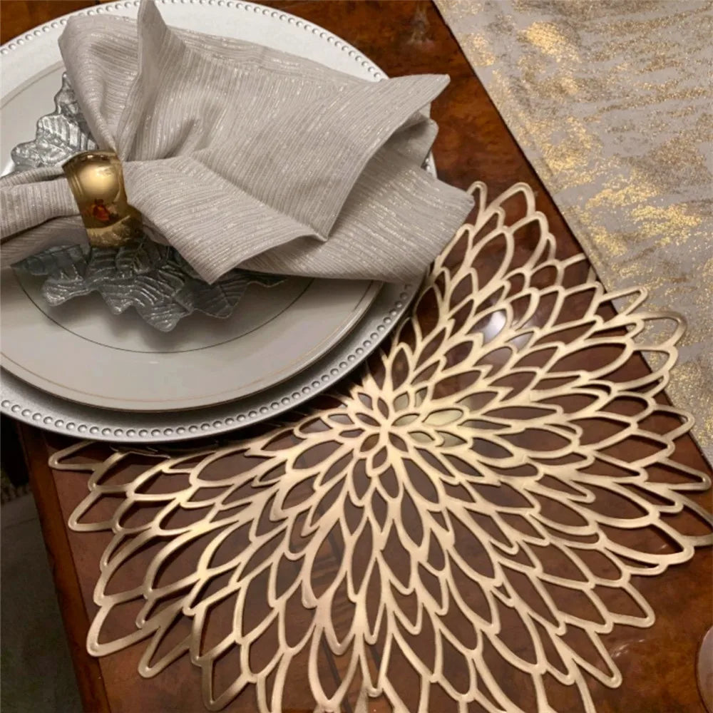 4 PC/6 PC Gold Placemats Coasters Round Wipeable Vinyl Table Mats for Christmas Thanksgiving Dining Table Party Home Decoration