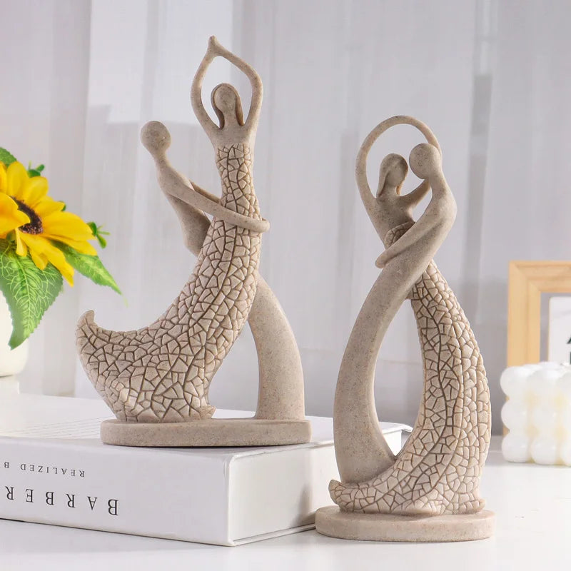 European-style Lovers' Sandstone Figurine, Resin Craft Home Decor for Living Room, Valentine's Day Gift