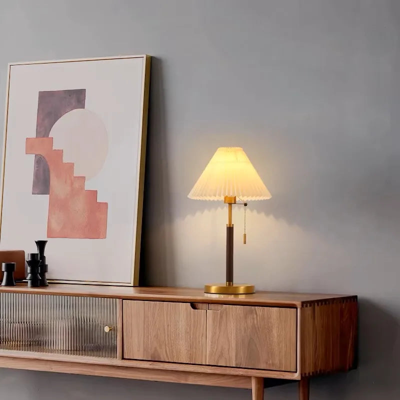 Mid-Century Pleated Floor Lamp - Retro Luxe Lighting for Living Room Sofa/Bedside & Creative Minimalist Spaces