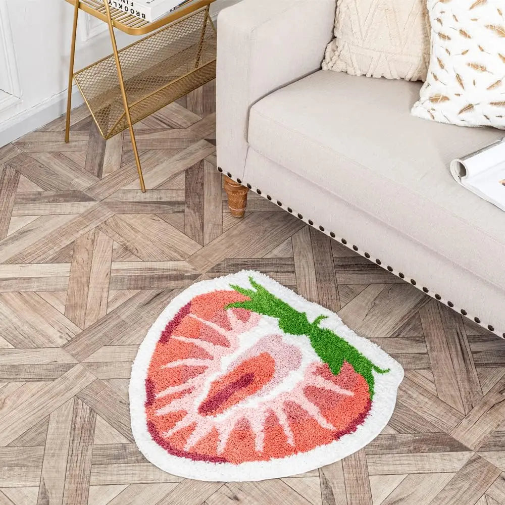 VIKAMA Cream-Coloured Strawberry Bath Mat Insulating, Warm, Non-Slip Bathroom Mat Bedroom Entrance Rug Bedside Carpet Home Decor