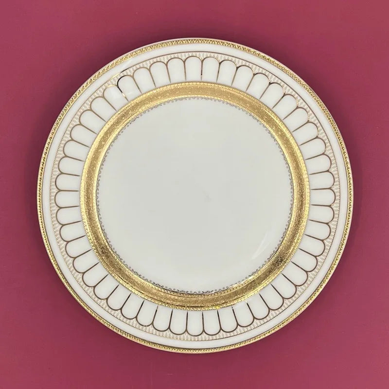 7″ Embossed Disc Bone Plate with Gold Edge – Light Luxury Dinner & Dessert Plate