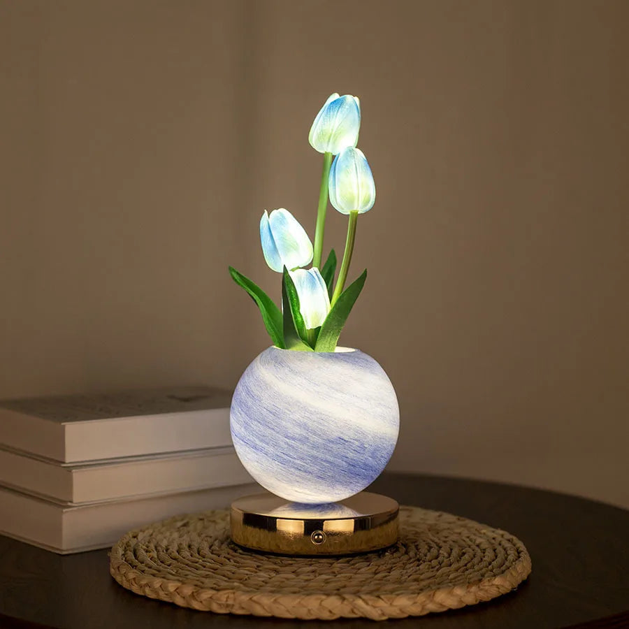 Tulip LED Night Light USB Rechargeable Desk Decor Lamp Simulation Bouquet Table Lamp Bedroom Bedside Atmosphere Light Ornaments