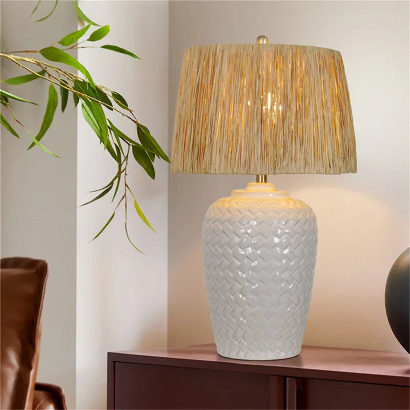 Contemporary Luxury Ceramic Table Lamp LED American Creativity Living Room Bedroom Study Villa Hotel Bedside Desk Light