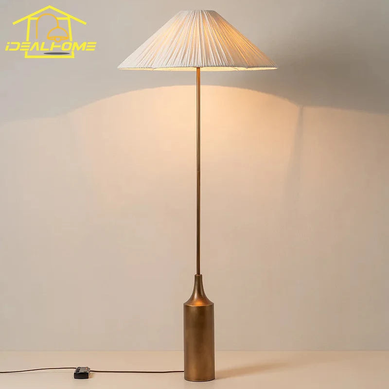 French Design Classical Medieval Floor Lamp LED E27 Modern Vertical Table Lamp Art Decor Living/model Room Bedroom Study Salon