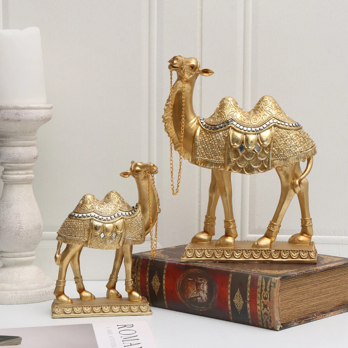 Classic Light Luxury Art Camel Statue: Indoor Decorative Item for Christmas, Halloween, Hanukkah, Thanksgiving, Valentine'S Day