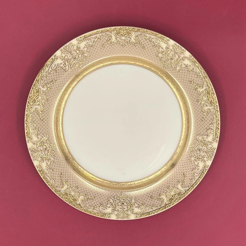 7″ Embossed Disc Bone Plate with Gold Edge – Light Luxury Dinner & Dessert Plate