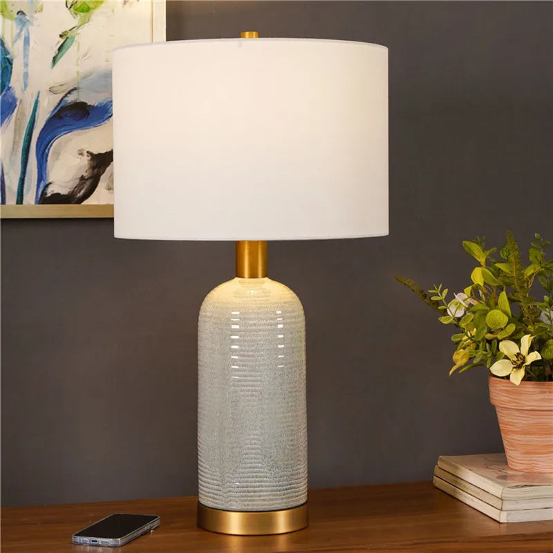 Contemporary Luxury Ceramic Table Lamp LEDAmerican Retro Creativity Living Room Bedroom Study Villa Hotel Bedside Desk Light