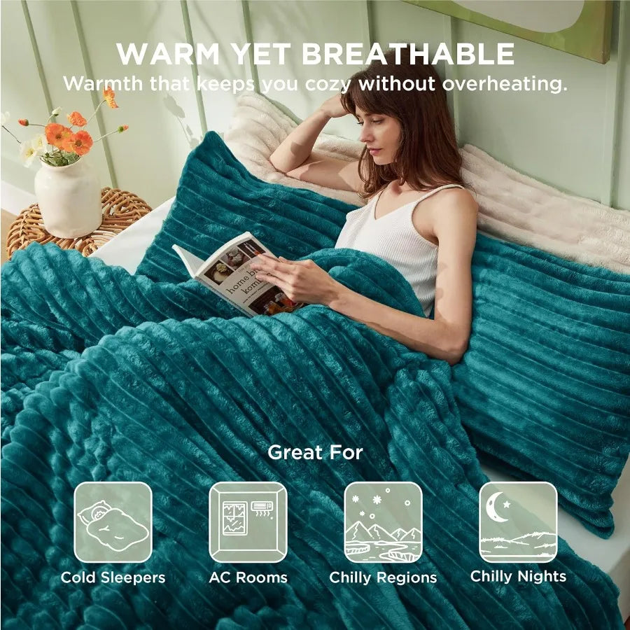 King Size Fluffy Comforter Set - Super Soft Teal Faux Fur Bedding Warm Plush Fleece Winter 3-Piece Set with Shaggy Fuzzy All Se