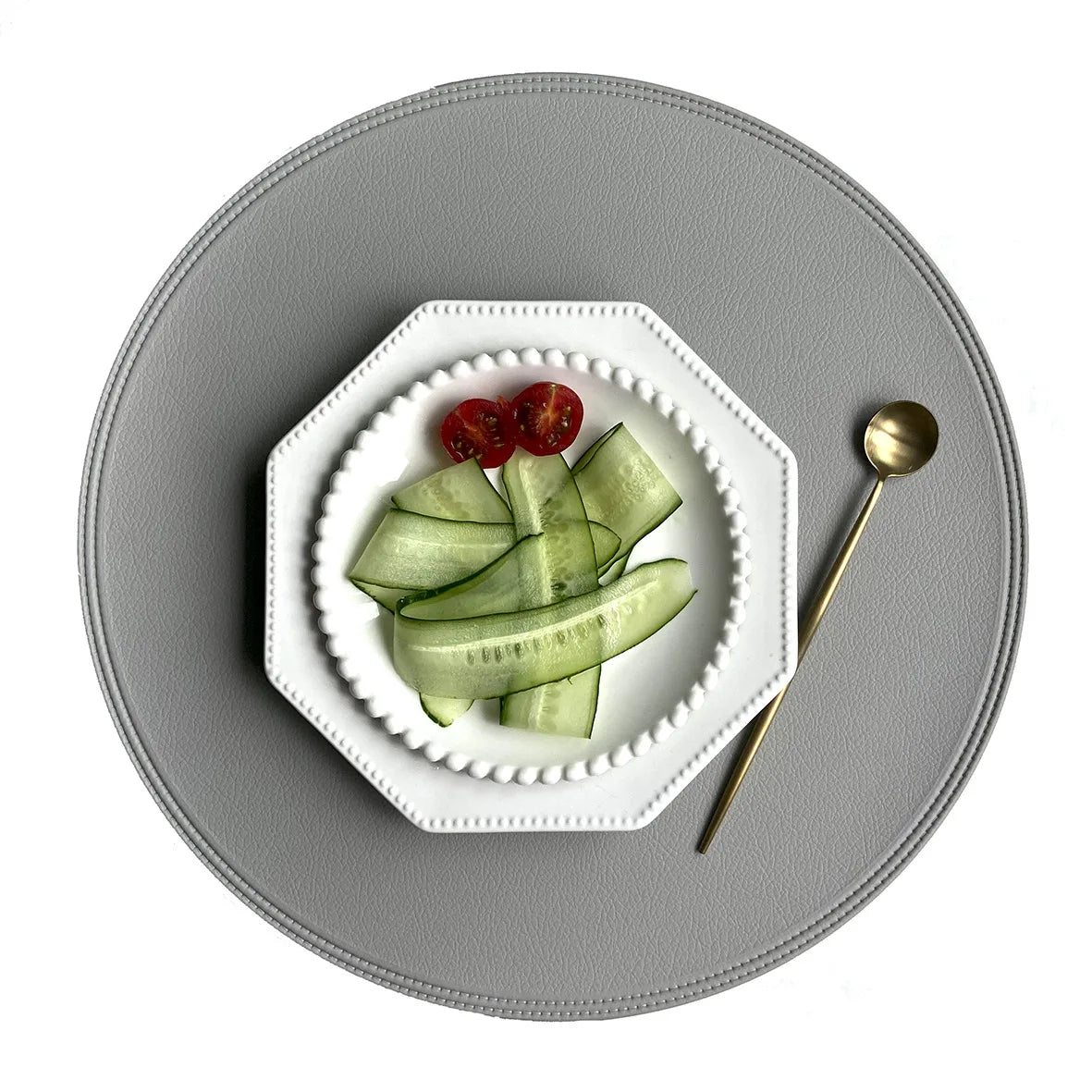 Faux Leather Round Placemats – Insulated Table Mats (1 / 4 / 6 Pack)