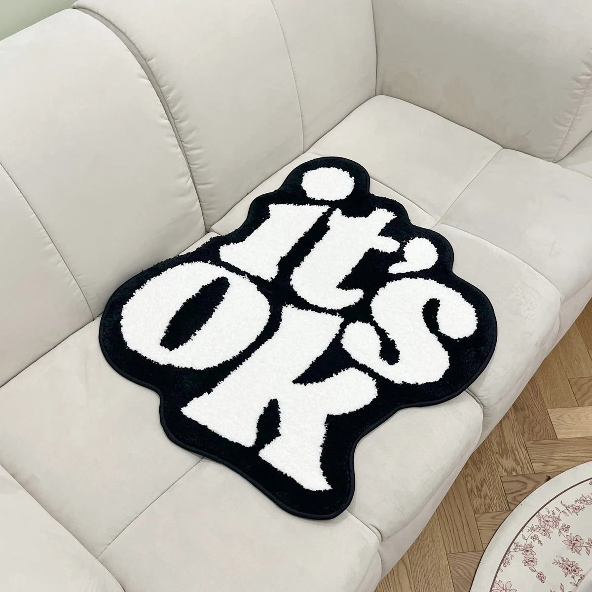 It's OK Rug Handmade Fluffy Plush Tufted Living Room for Bedroom Dorm Suitable for Room Decor Housewarming Gift