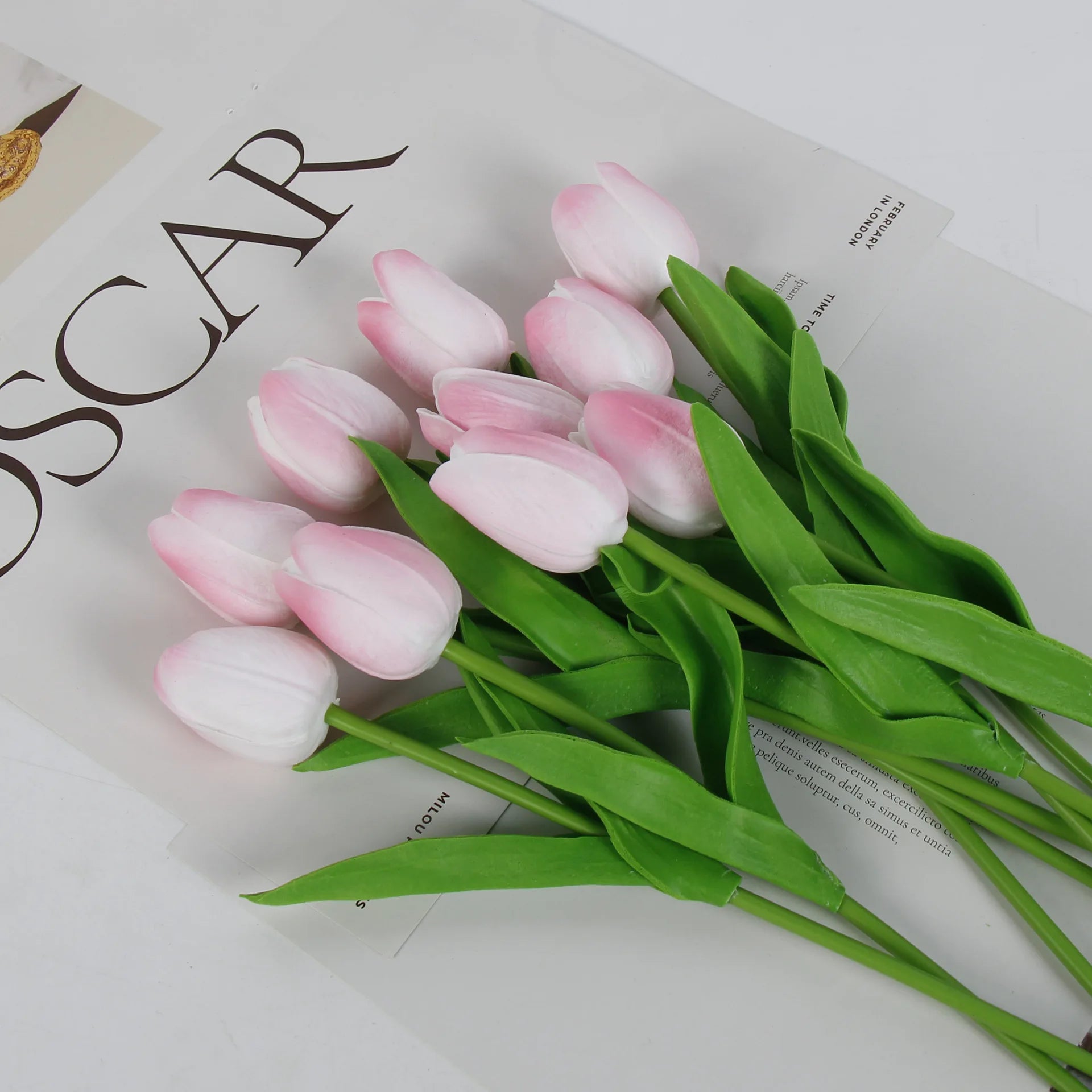 Artificial Tulip Stems – White PE Foam Flowers (33 cm, 1 / 3 / 5 / 10 Pack)